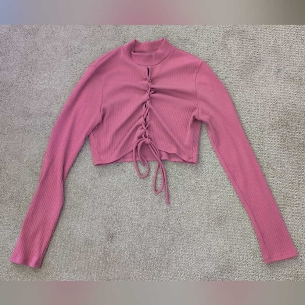 Tresser Long Sleeve Ruched Lace Up Ribbed Mock Neck Crop Top